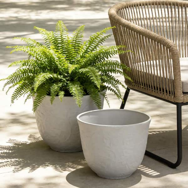 17 in Dia x 13.5 in Genoa Cream Resin Planter Decorative Pots with Drainage Hole (2-Pack)