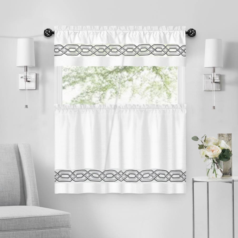 Buono II Black Adjustable Decorative Curtain Rod with Finial 28-48"