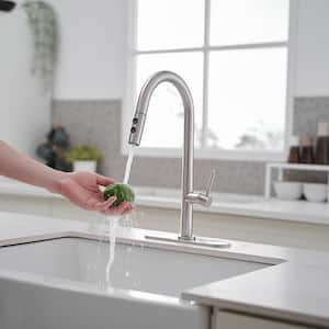 Single Handle Pull Down Sprayer Kitchen Faucet in Brushed Nickel