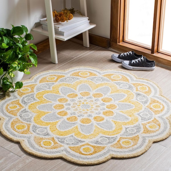 Novelty 3 ft. x 3 ft. Gray/Gold Floral Round Area Rug