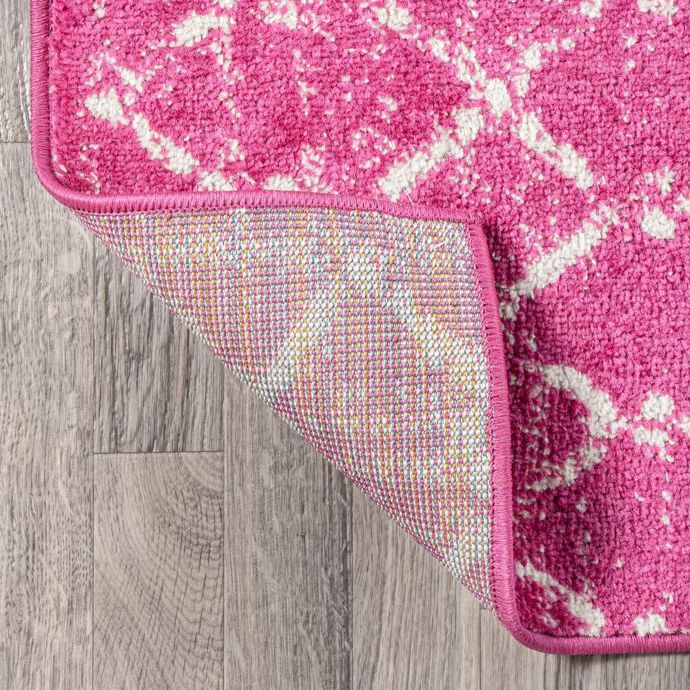8' x 10' Fuchsia and Ivory Synthetic Moroccan Trellis Area Rug