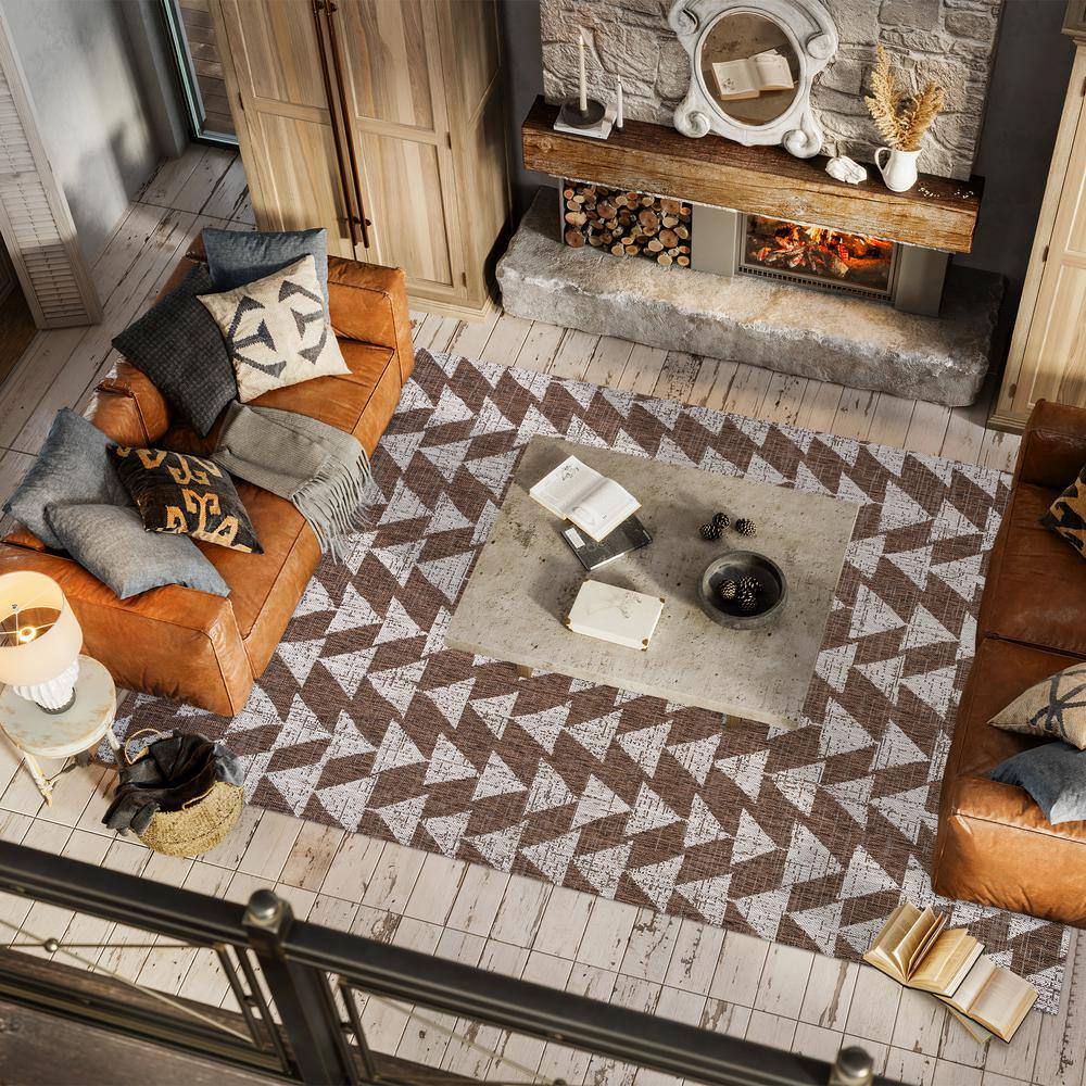 Moroccan-Inspired Mid-Century Modern Geometric Rug in Brown/Beige
