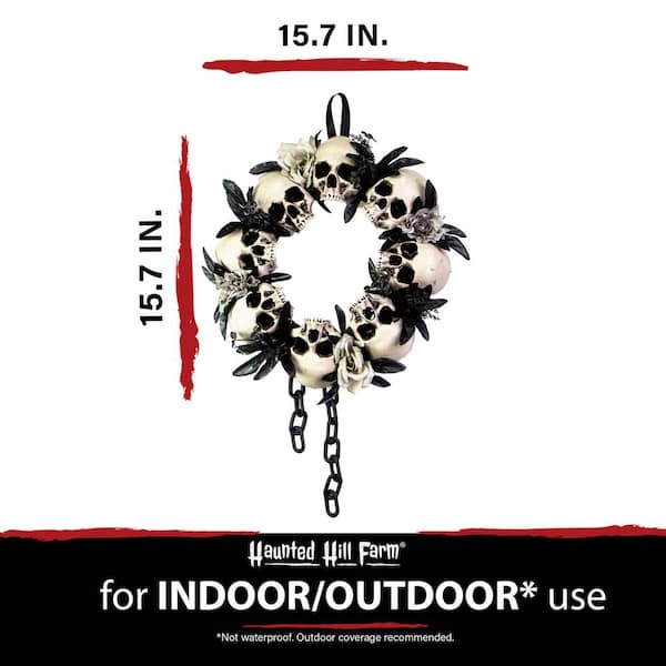 Haunted Hill Farm 15.7 Skulls and Chains Halloween Wreath