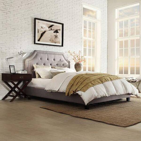 HomeSullivan Monarch Grey Queen Upholstered Bed