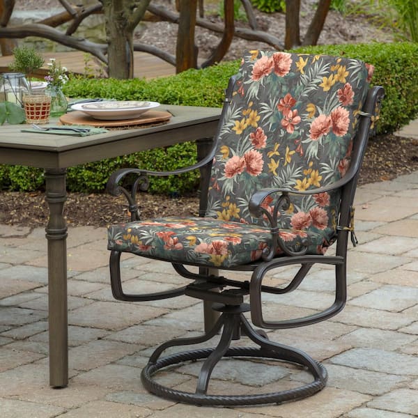 Classic Accessories Vera Bradley 19 in. L x 19 in. W x 5 in. Thick, 2-Pack  Patio Chair Cushions in Rain Forest Toile Gray/Gold 62-137-011001-2PK - The  Home Depot