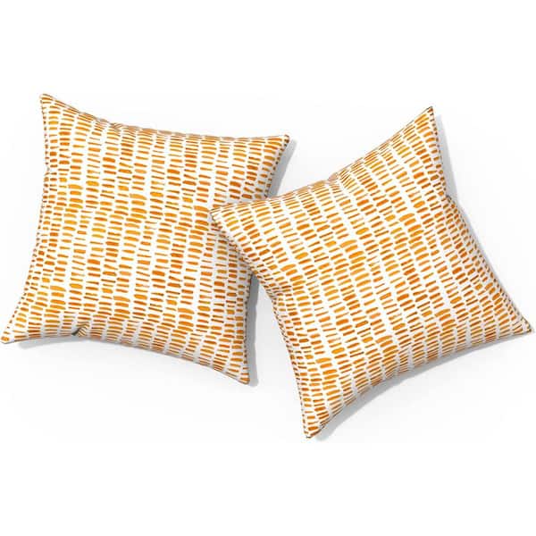 Unbranded Outdoor Pillows for 18 in. x 18 in. Square Throw Pillows with Insert (Pack of 2) in Pebble Orange