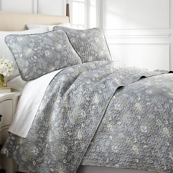 Southshore Fine Linens Infinite Blossom Microfiber 3-Piece Blue Full/Queen Quilt Set