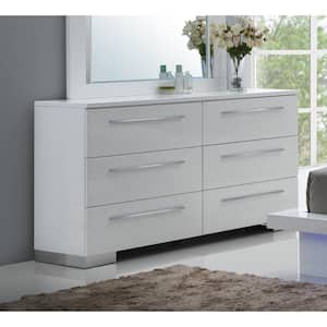 New Classic Furniture Sapphire White 6-drawer 63 in. Dresser