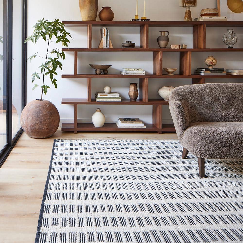 Handmade Black and White Wool Stripe Rectangular Rug 8' x 10'
