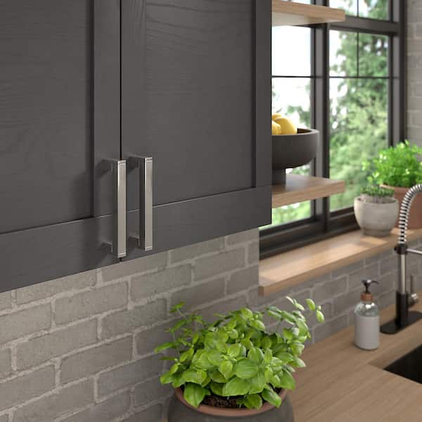 Lipari Collection 5-1/16 in. (128 mm) Modern Brushed Nickel Rectangular Cabinet Bar Pull