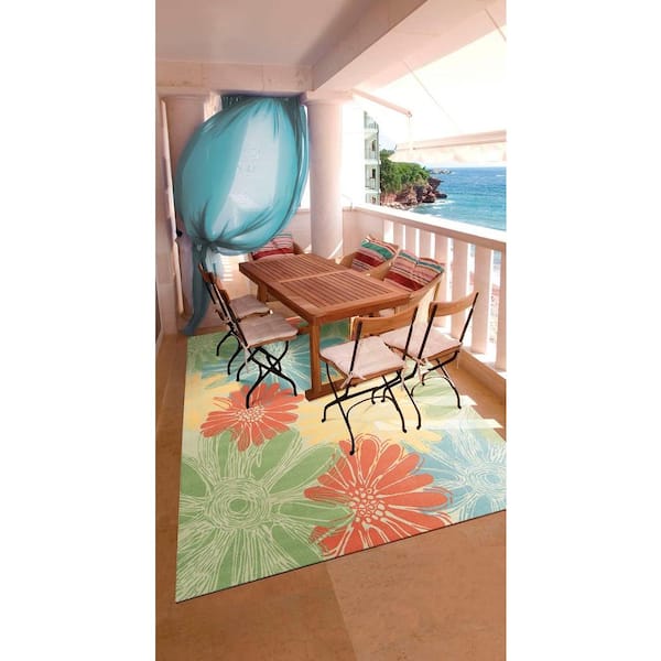 Home and Garden Daisies Ivory 5 ft. x 7 ft. Floral Contemporary Indoor/Outdoor Patio Area Rug