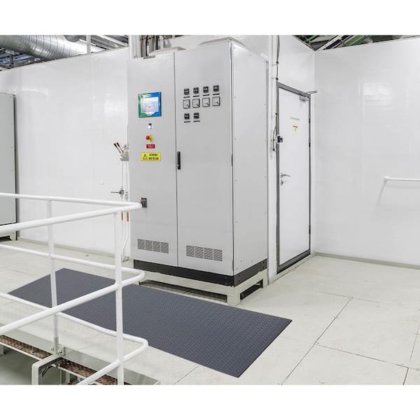 Non-Conductive Insulating Switchboard Mat, Class 2, Black, 36 in. x 48 in., ASTM D178, Indoor/Outdoor Diamond Surface