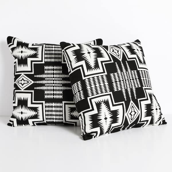 SORRA HOME Sunbrella Pendleton Harding Classic Square Outdoor Throw Pillow (2-Pack)
