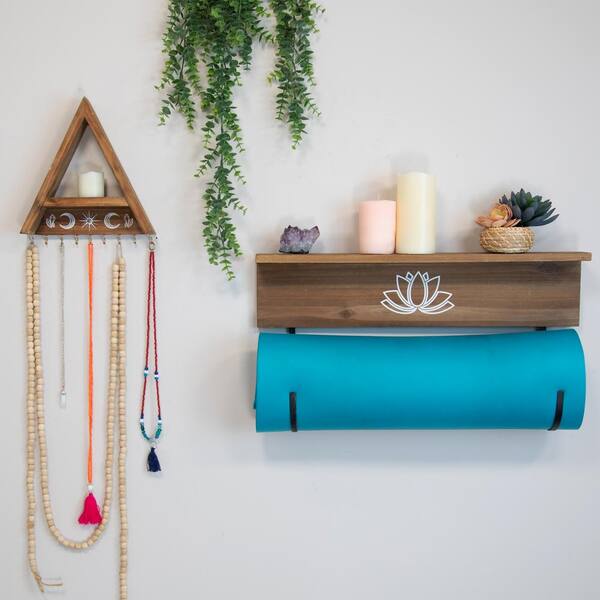 how to build a yoga mat holder with shelf 