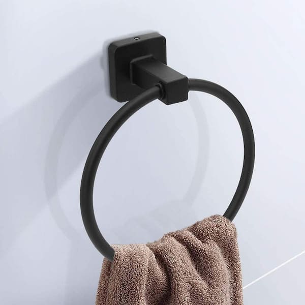 https://images.thdstatic.com/productImages/bf2cf7bb-23cf-40a3-83ae-f93f833a2502/svn/matte-black-bathroom-hardware-sets-q-4j-4f_600.jpg