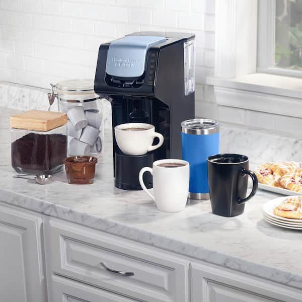  Hamilton Beach FlexBrew Trio 2-Way Coffee Maker, Compatible  with K-Cup Pods or Grounds, Combo, Single Serve & Espresso Machine with 19  Bar Pump, 56 oz. Removable Reservoir, Black: Home & Kitchen