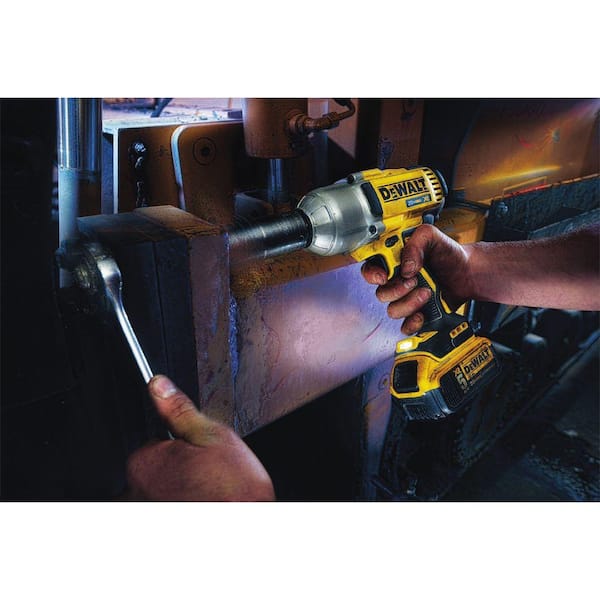 20V MAX* XR® 1/2 in. Mid-Range Impact Wrench with Hog Ring Anvil