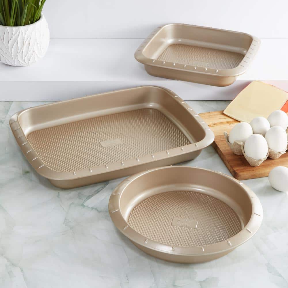 Beige Non-stick Carbon Steel Rectangular Cake Pan Set