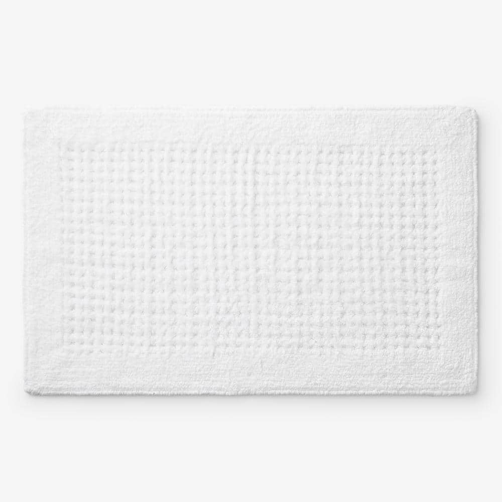 The Company Store Legends Hotel Mirage 30 in. x 25 in. White Bath
