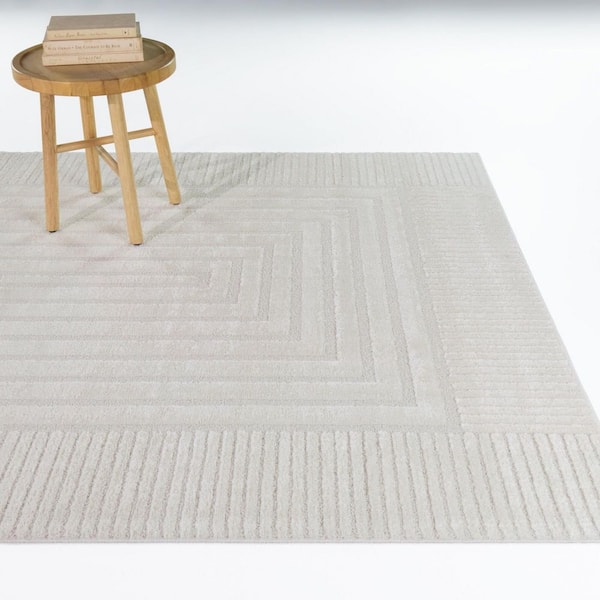 Martyn Cream 5 ft. x 7 ft. Geometric Border Area Rug