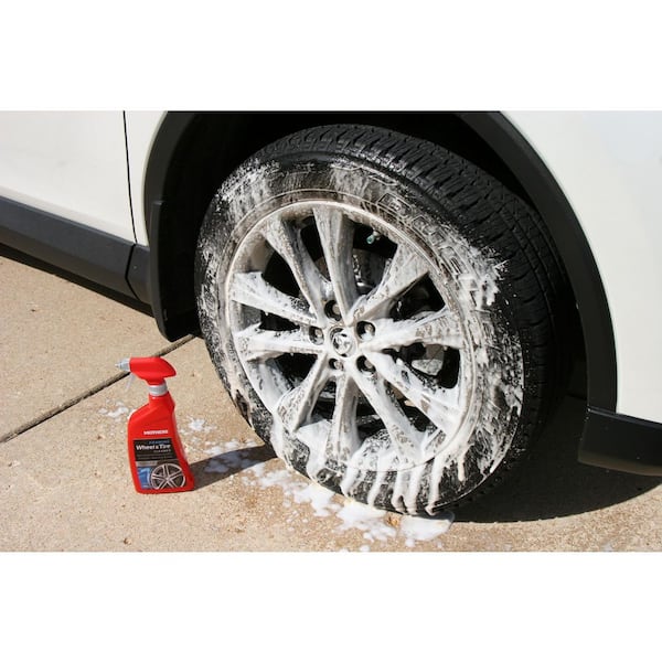 Carwash Service Car Foam Side View Auto Detailing Washing Wheels