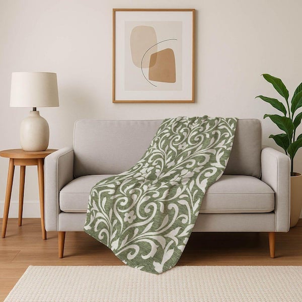 Premium Machine Washable ASB875 Fern 50 in. x 70 in. Sherpa Throw Blanket