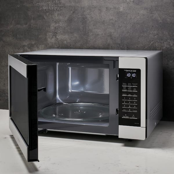 GE 1.6 cu. ft. Countertop Microwave in Stainless Steel with Sensor