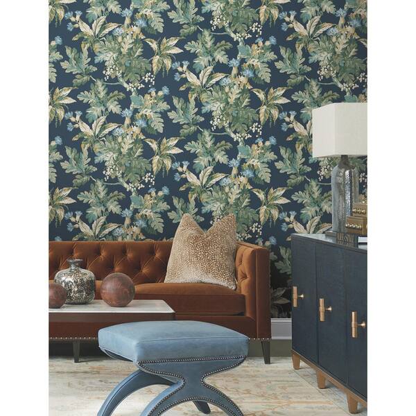 Briarwood Navy Blue Wallpaper