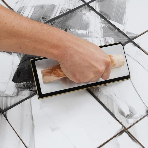 Tile Installation Kit with 1/4 in. x 1/4 in. x 1/4 in. Square-Notch Trowel (10-Piece)