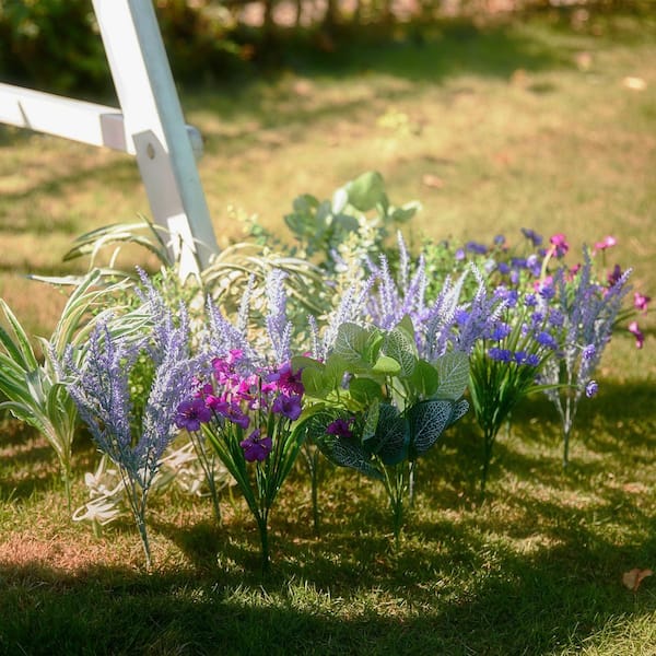 5 in. 19-Pack Outdoor Artificial Lavender Flowers Greenery Shrub