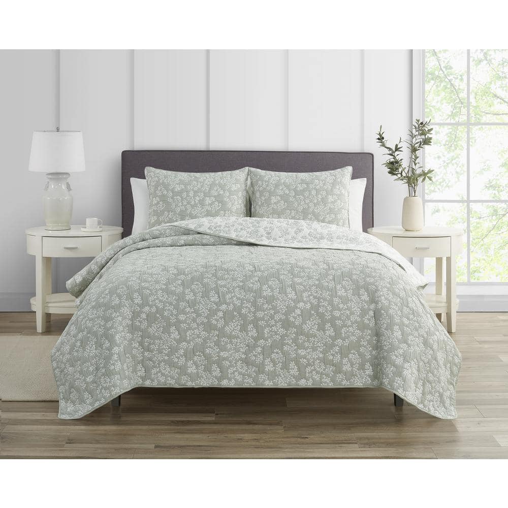 Annabella Floral 3-Piece Desert Sage Soft Matelasse Jacquard Cotton Blend Quilt Set - Full/Queen