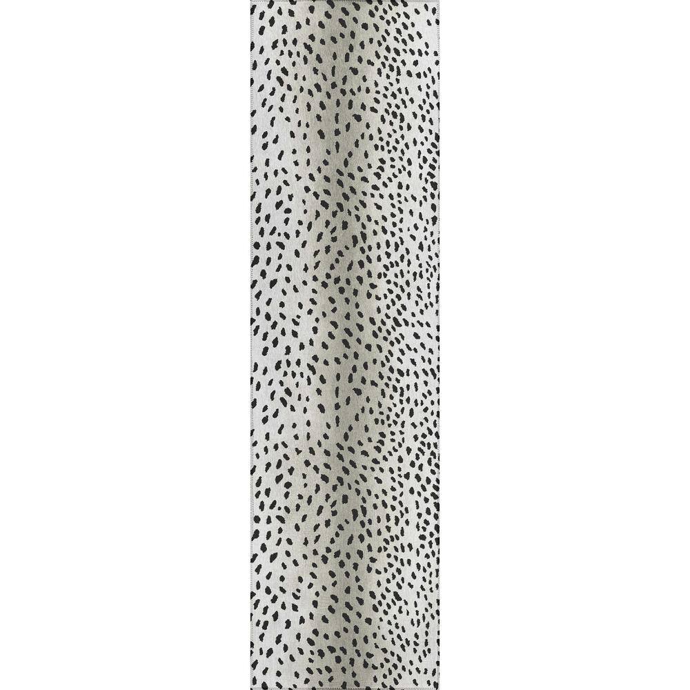 Safari Black 2 ft. 3 in. x 7 ft. 6 in. Indoor/Outdoor Washable Indoor/Outdo