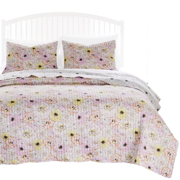 Benjara 3-Piece White and Pink Solid Queen Size Microfiber Quilt Set