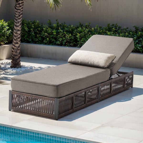ArcoBay Brown Wicker Outdoor Chaise Lounge with 5 in. Thick Gray Cushions