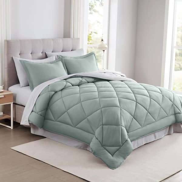 MODERN THREADS Bed In a Bag 7-Piece Dusty Sage Microfiber Comforter Set, Queen
