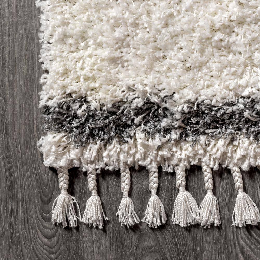 Cream/Grey Moroccan Trellis Shag Area Rug 5' x 8'