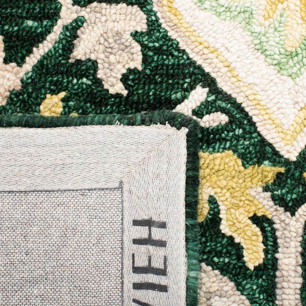 Aspen Green and Ivory Floral Wool 8' x 10' Area Rug