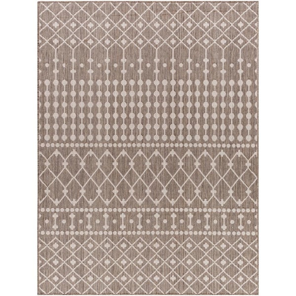 https://images.thdstatic.com/productImages/bfee2eb0-b3cf-5799-a634-3f83c907ffa1/svn/taupe-brown-artistic-weavers-outdoor-rugs-lbh2327-537-64_600.jpg