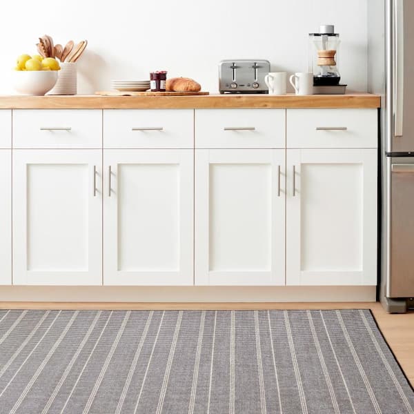 Samson Machine Washable Black 3 ft. x 5 ft. Indoor Area Rug