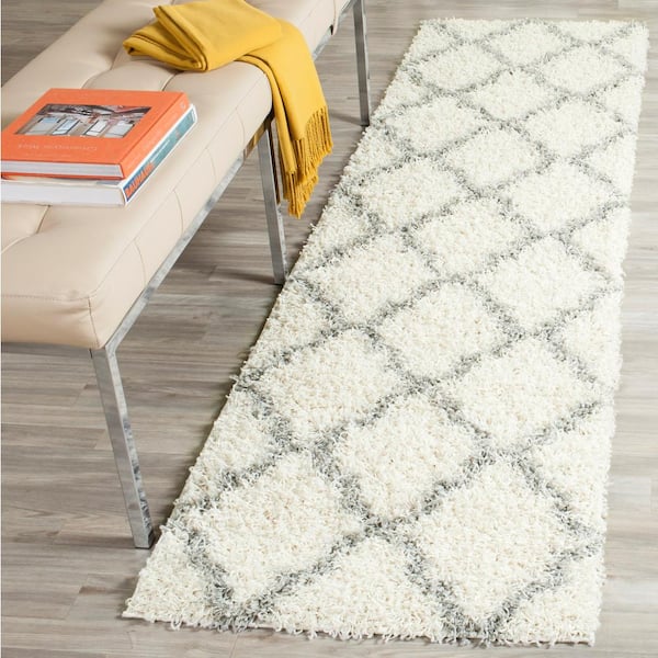 Townsend 2 ft. x 12 ft. Ivory/Gray Geometric Runner Rug