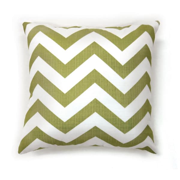 Zoe Green Geometric Polyester 22 in. x 22 in. Throw Pillow (Set of 2)