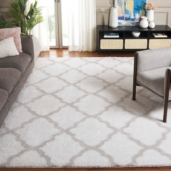 Tahoe Shag 9 ft. x 12 ft. White/Silver Trellis Diamond Area Rug