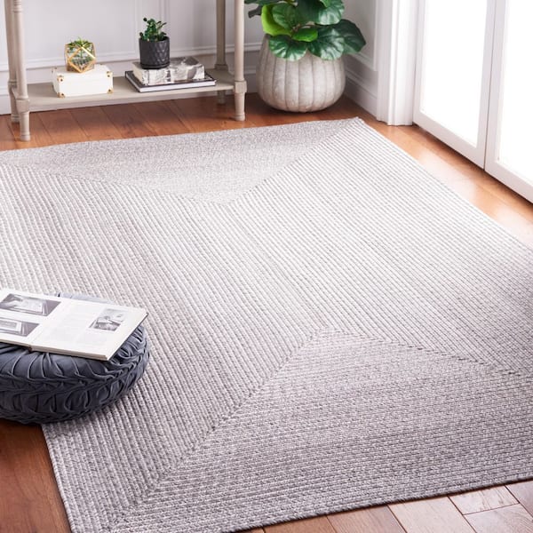Braided Gray 3 ft. x 5 ft. Machine Washable Ombre Border Area Rug