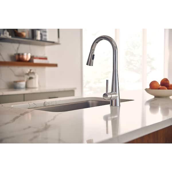 Sleek Chrome 15.56 in. H Touchless Pull Down Sprayer Kitchen Faucet with 360 Degree Spout Swivel and Power Clean