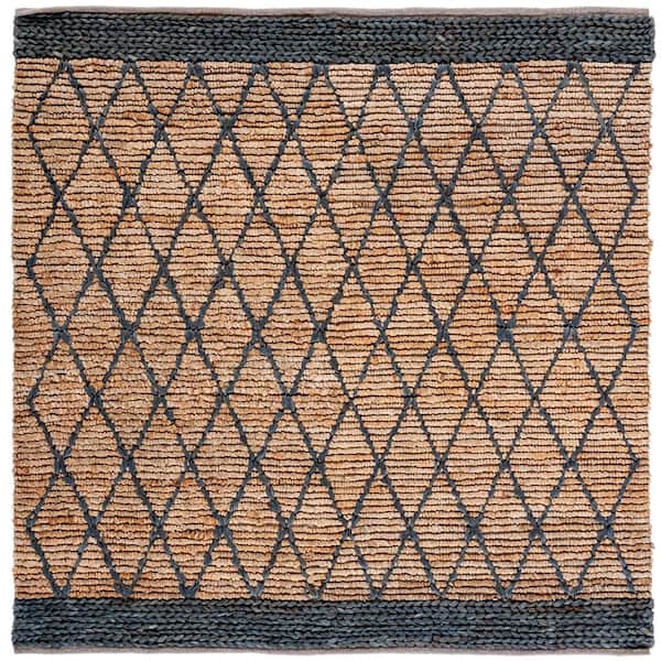 SAFAVIEH Natural Fiber Beige/Black 6 ft. x 6 ft. Border Multi-Diamond Square Area Rug