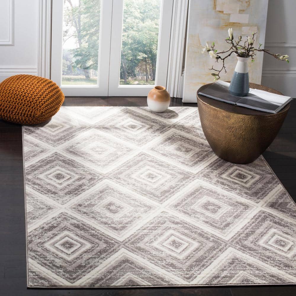 Contemporary Medallion 4' x 6' Reversible Gray Area Rug