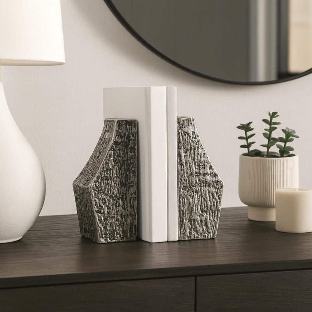 Black 3 in. x 8 in. Metal Modern Textured Decorative Bookends (Set of 2) price history on PriceWatchPro