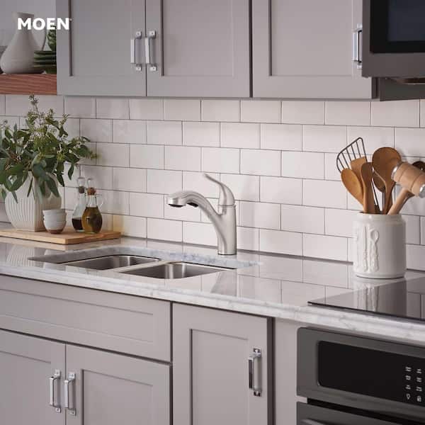 Brecklyn Single-Handle Pull-Out Sprayer Kitchen Faucet with Power Clean in Spot Resist Stainless