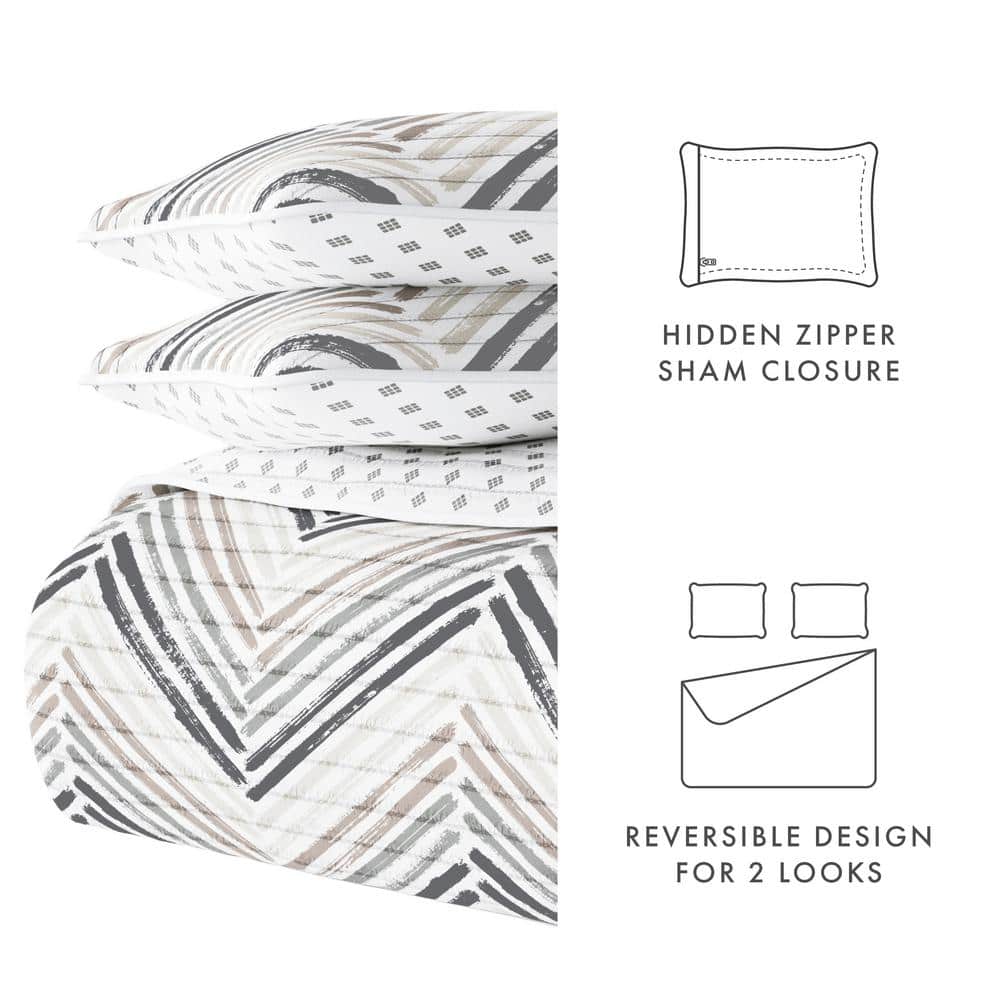 Light Gray Reversible Microfiber Full Quilt Set with Chevron Pattern