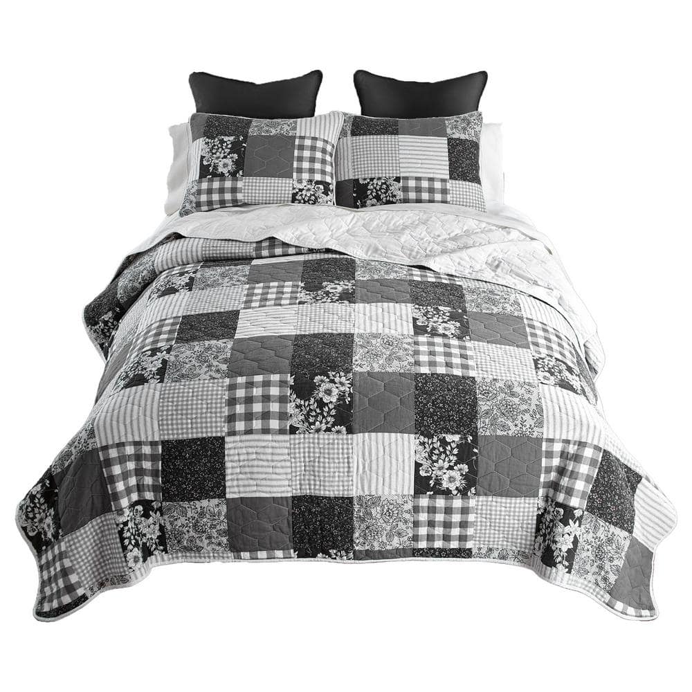 Black and White Cotton Patchwork Full Quilt Set